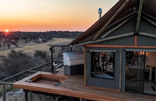 Joe Morolong Otro | Frylinckspan Guestfarm and Venue
