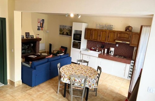 Carlux Casa | Fuchsia B&B