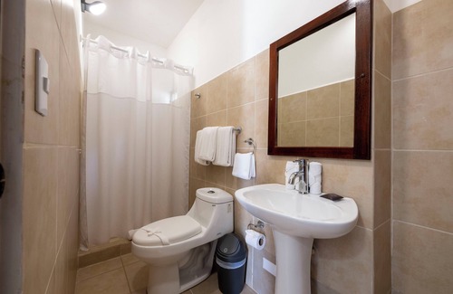 Playa Hermosa Hotel | Fuego del Sol Beachfront Hotel