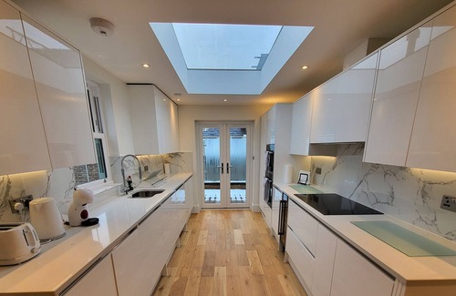 Munster Apartamento | Fulham - Newly refurbished 3 double bedroom 2 bathroom fulham