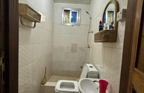 Freetown Casa | Full AirCon- 3Bed Villa- A c- WiFi- HotWater