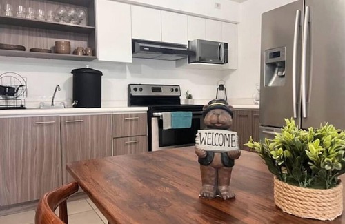 Zona 16 Apartamento | Full Apartment Close to USAC - 3 Bedrooms