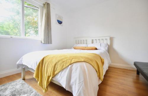 Newham Apartamento | Full Apartment close to EXCEL Centre, London City Airport , O2 Arena