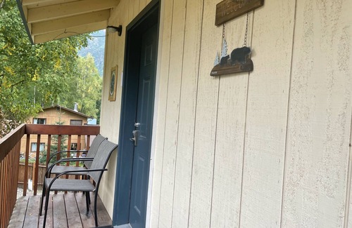 Chugiak Apartamento | Full Apartment on Peaceful Alaskan Homestead