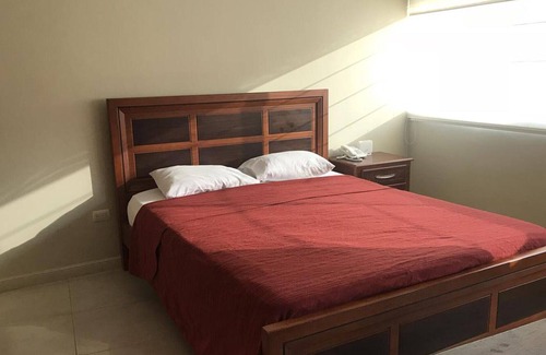 Las Peñas Apartamento | Apartamento totalmente equipado frente al rio guayaquil