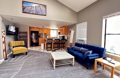 Sunland Estates Casa | Full Home on Section · Gorge Amphitheatre House, 5.4 miles from venue
