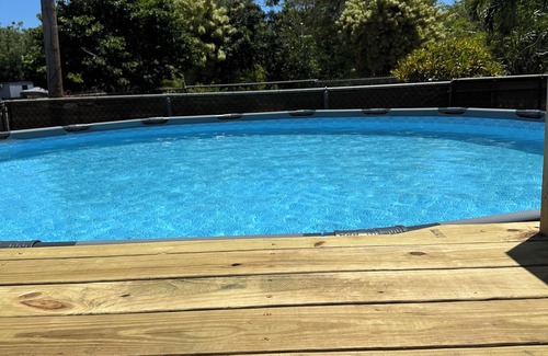 Pole Ojea Casa | Full Home+Pool With Two separate Studios First Floor+Pool Table 5 min from Beach