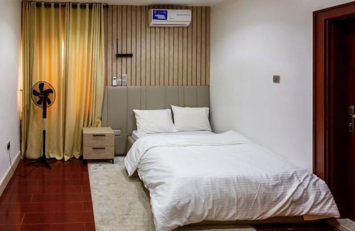 Orozo Apartamento | Full Luxury Two Bedroom In Guzape Abuja