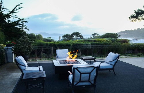 Pebble Beach Casa | Casa privada con vista al mar completa al lado de Pebble Beach Lodge.
