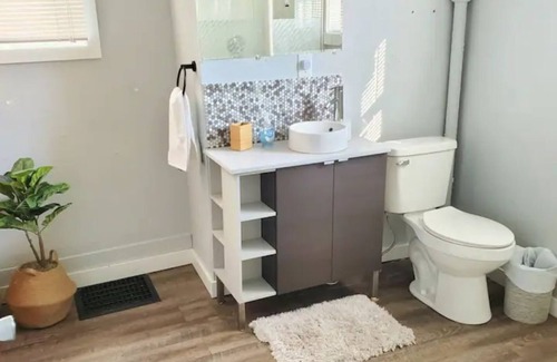 Grand Rapids Apartamento | Full open concept cozy apt- 5 mins from D.T. GR