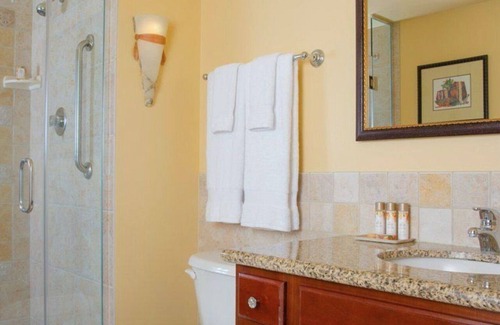 Ko Olina Complejo | Full Resort Access - 2 King-sized Bedroom