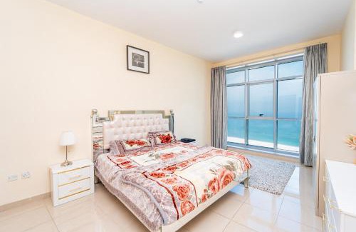 Rumailah Apartamento | Full seaview luxury with gym,pool,jacuzzi,sauna,24x7 cafe,beach,restaurants,medical and more