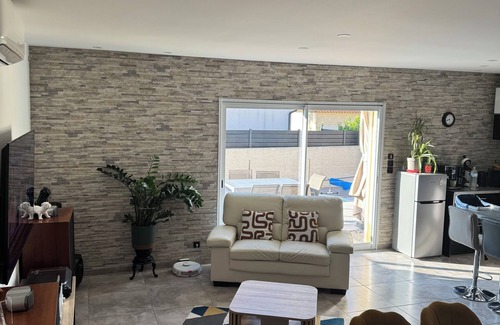 Serignan Casa | FULLY AIR-CONDITIONED, COMFORTABLE HOUSE WITH PRIVATE POOL