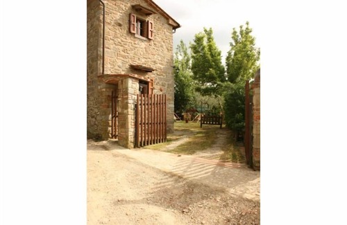 Montecchio Villa | Antigua casa de piedra con jardín privado y piscina. Posición muy panorámica. Castiglion Fio
