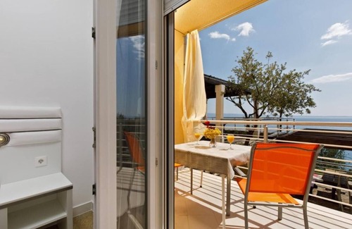 Stobrec Apartamento | Fully Equiped Beach Apartments With its own Balcony