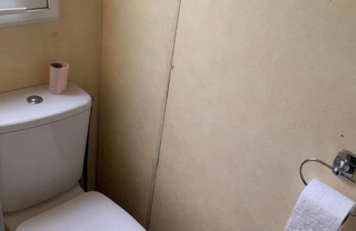 Castillonnes Casa | Fully equipped 2-bedroom mobilehome with large covered terrace