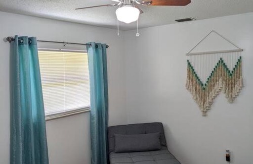 Ocala Apartamento | Fully equipped 2 bd/1 ba, 5 minutes from Downtown.