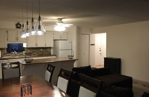 Waterloo Condominio | Fully Equipped 2-Bedroom Condo