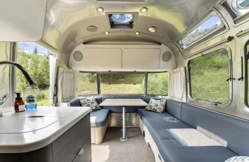 Chelan Casa | Fully-Equipped Airstream Rental for Glamping in Chelan, Washington