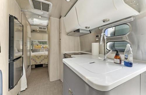 Chelan Casa | Fully-Equipped Airstream Rental for Glamping in Chelan, Washington