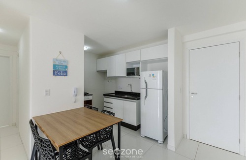 Ilheus Apartamento | Fully Equipped Apartments in Building With Pool 400m From the Beach - PZO