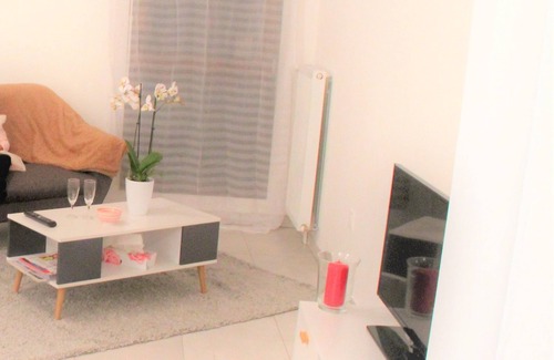 Saint-Denis Apartamento | Fully equipped, cozy apartment (1 station in Paris)