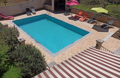 Bellegarde Casa | Fully-equipped house with swimming pool at the gateway to the garrigue, sleeps up to 6