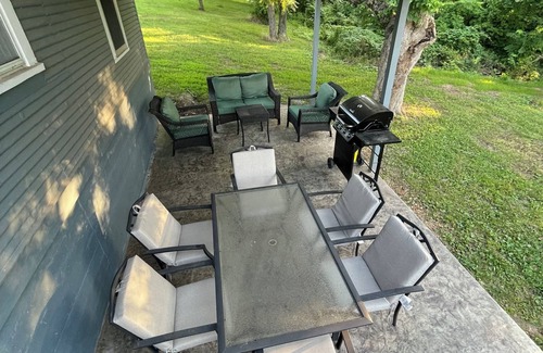 Eminence Casa | Fully equipped house in the Ozark Scenic Riverways ready for your weekend away!
