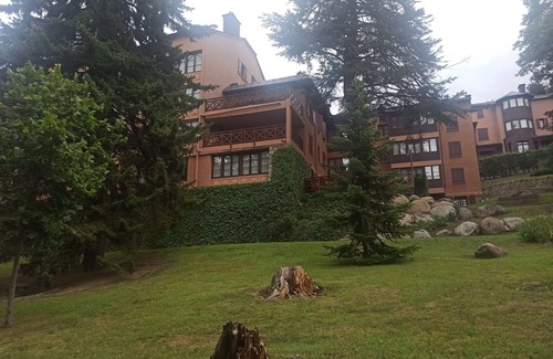 Enveitg Apartamento | Fully equipped studio with swimming pool, gym and large green spaces.