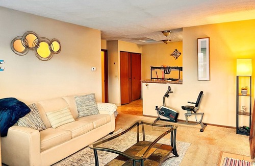 Dublin Apartamento | Fully functional 1 bedroom/1 bathroom apartment in Columbus’s ideal location.
