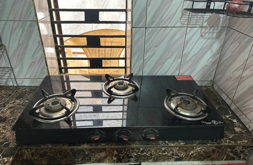 New Delhi Apartamento | Fully furnished 1BHK- Stay Cozy - Feel at Home