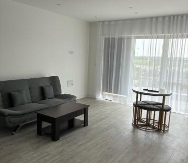 Cambridge Apartamento | Fully furnished 2 bedroom complete Apartment for 5 Guest