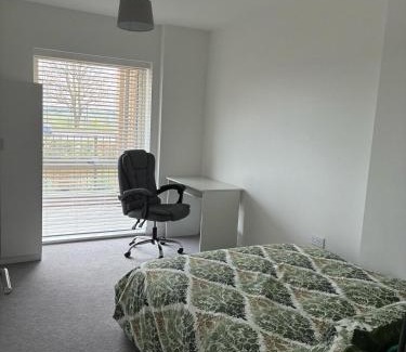 Cambridge Apartamento | Fully furnished 2 bedroom complete Apartment for 5 Guest