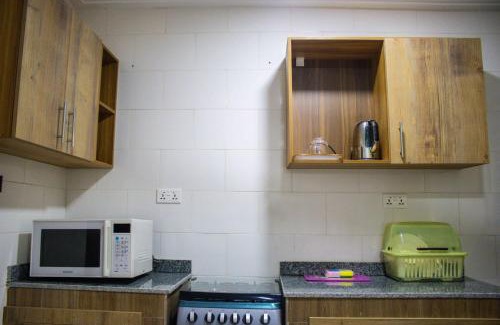 Teshie Apartamento | Fully Furnished 2-Bedroom in East Legon