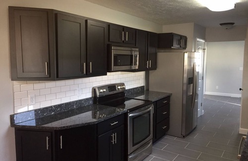 Chillicothe Casa | Fully Furnished 3 bedroom 2 bath home home with upscale finishes