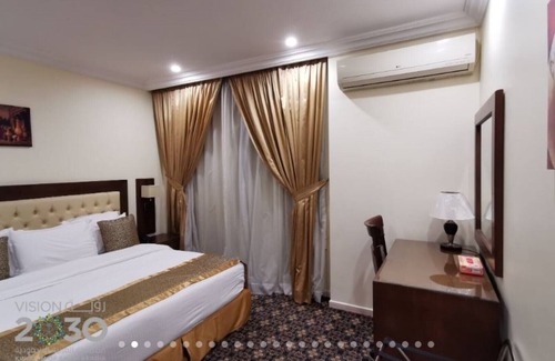 Jeddah Apartamento | Fully Furnished 3 Rooms Serviced Apartment FOR RENT Sari St / UNIT 12