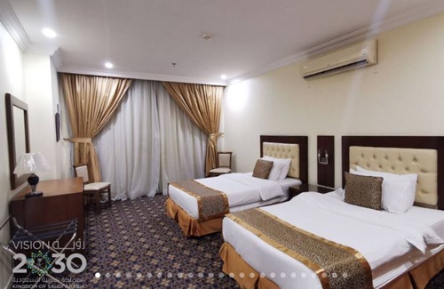 Jeddah Apartamento | Fully Furnished 3 Rooms Serviced Apartment FOR RENT Sari St / UNIT 12
