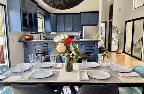 Sebastopol Condominio | Fully furnished, 30-day min./ Light-Filled Apartment in Sebastopol