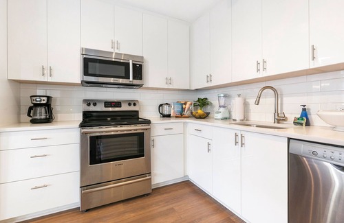 Central Business District Apartamento | Fully Furnished 4-Bedroom Condo in NOLA Unit 515
