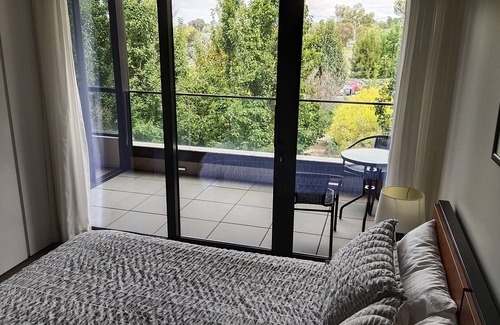 City West Apartamento | "Los apartamentos, Nueva Acton"