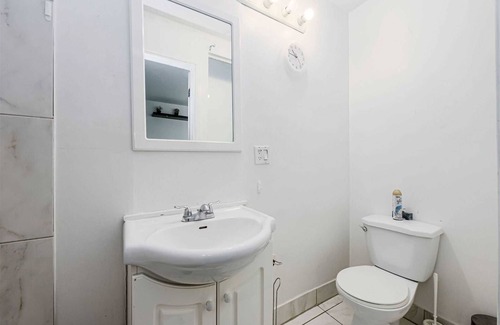 Village at York University Casa | Fully Furnished Bright and Luxurious Bedroom in North York-3