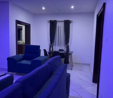 Owerri Apartamento | FULLY FURNISHED DAILY FLAT RENTALS AND APARTMENT RENTAL AT IPAM SELF SERVICE 2BEDROOM And 1 BED APARTMENT IN NEW OWERRI IMO STATE, WITH FREE SHUTLE PICK UP WITHIN OWERRI, kitchen and all living amenities included a home away from home, better than a hotel