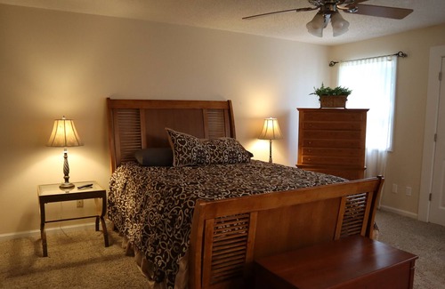 Rolla Casa | Fully Furnished home in Rolla with country charm