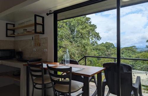 San Jose Apartamento | Fully furnished lodge with hot tub and pool - Alto Castillo