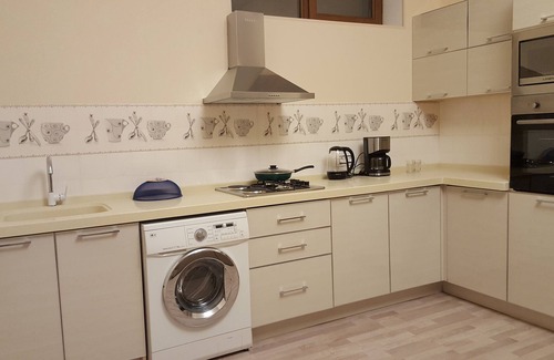 Baku Apartamento | Apartamento nuevo completamente amueblado - 2 dormitorios