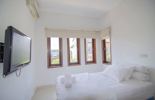 By Pass Ngurah Rai Kuta Casa | Fully Furnished Two-Storey Modern Minimalist House