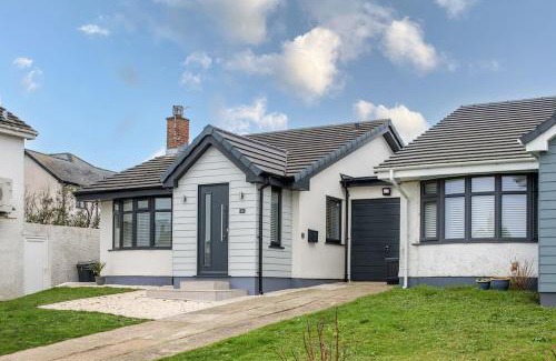 Rhosneigr Casa | Fully refurbished holiday cottage in Rhosneigr