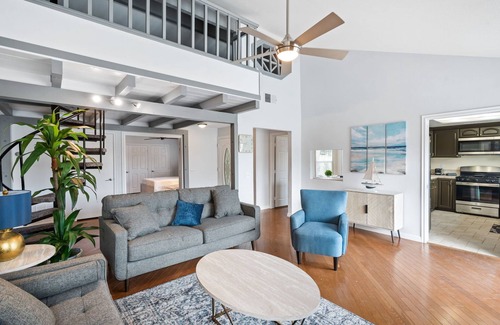 Bermuda Dunes Casa | Fully Remodeled, Clean and Cozy, with FREE POOL/SPA HEATING.