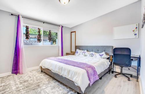 North Las Vegas Casa | Fully Remodeled, Landscaped, King Beds, Desk Space