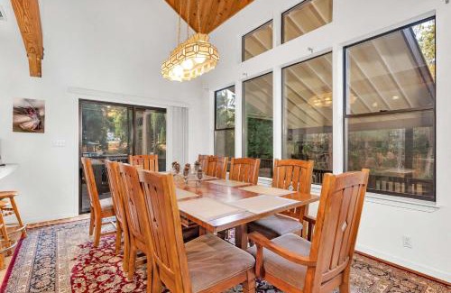 Fish Camp Casa | Fully Renovated 3Bd at Yosemite's South Gate